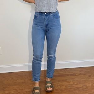 Levi’s 724 high rise straight leg jeans